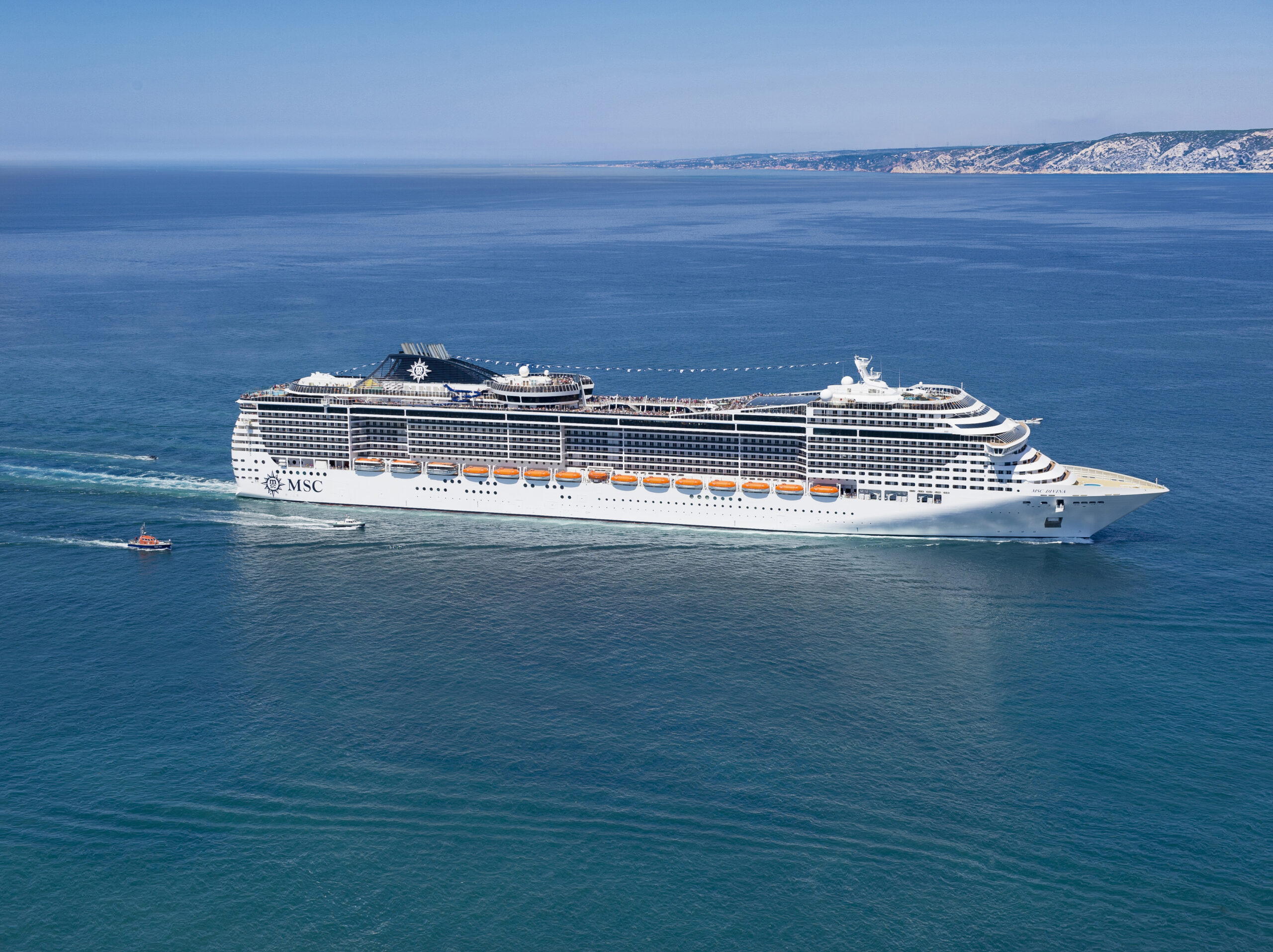 MSC Divina